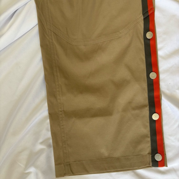 Under Armour Khaki Cargo Pants with Orange Side Stripe and Snap Leg Men’s M - Picture 6 of 9